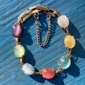 Vintage 1960s Iridescent Moonstone Pastel Art Glass Link Bracelet